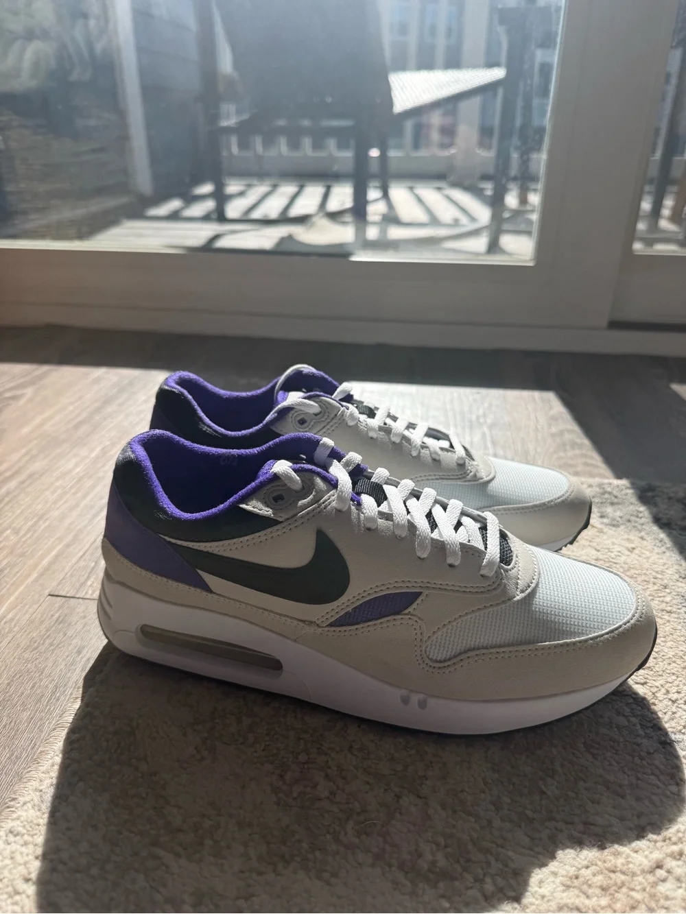 Never Worn Nike White, Black & Purple Low-Top Sneakers